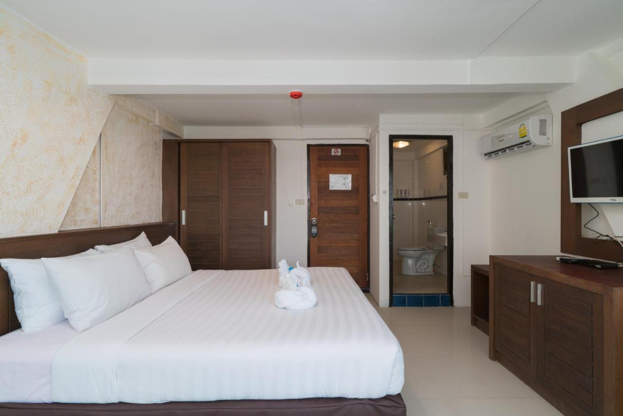 Destination Patong Hotel Exterior photo